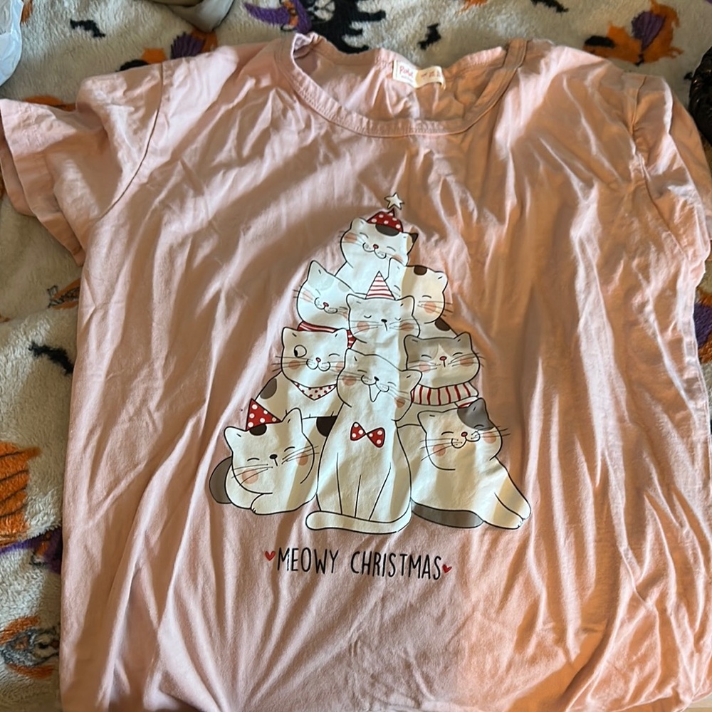 ROMWE Pink Meowy Christmas Cat Tee